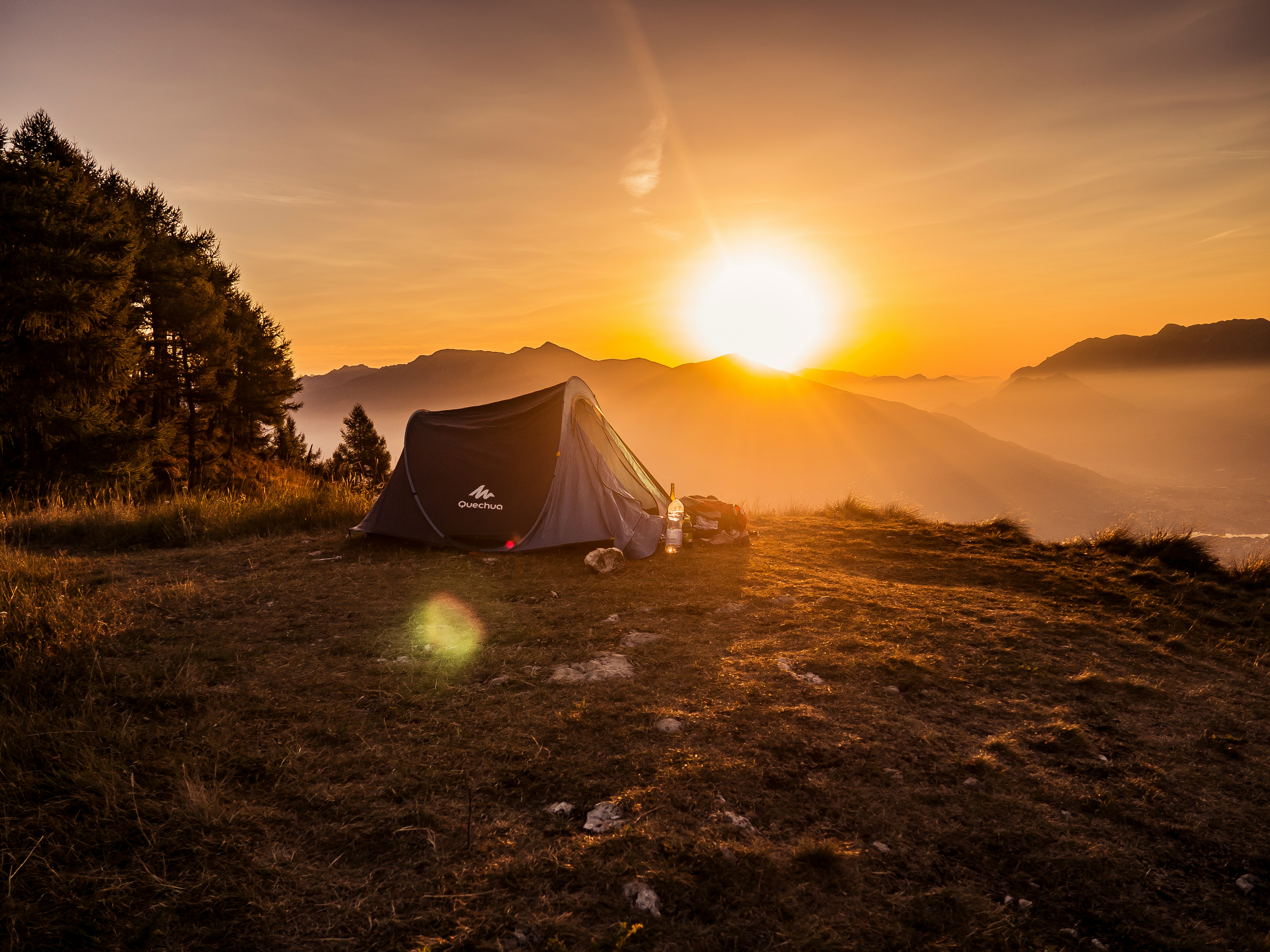 Motorcycle Camping: Essential Gear and Tips for Two-Wheeled Adventures